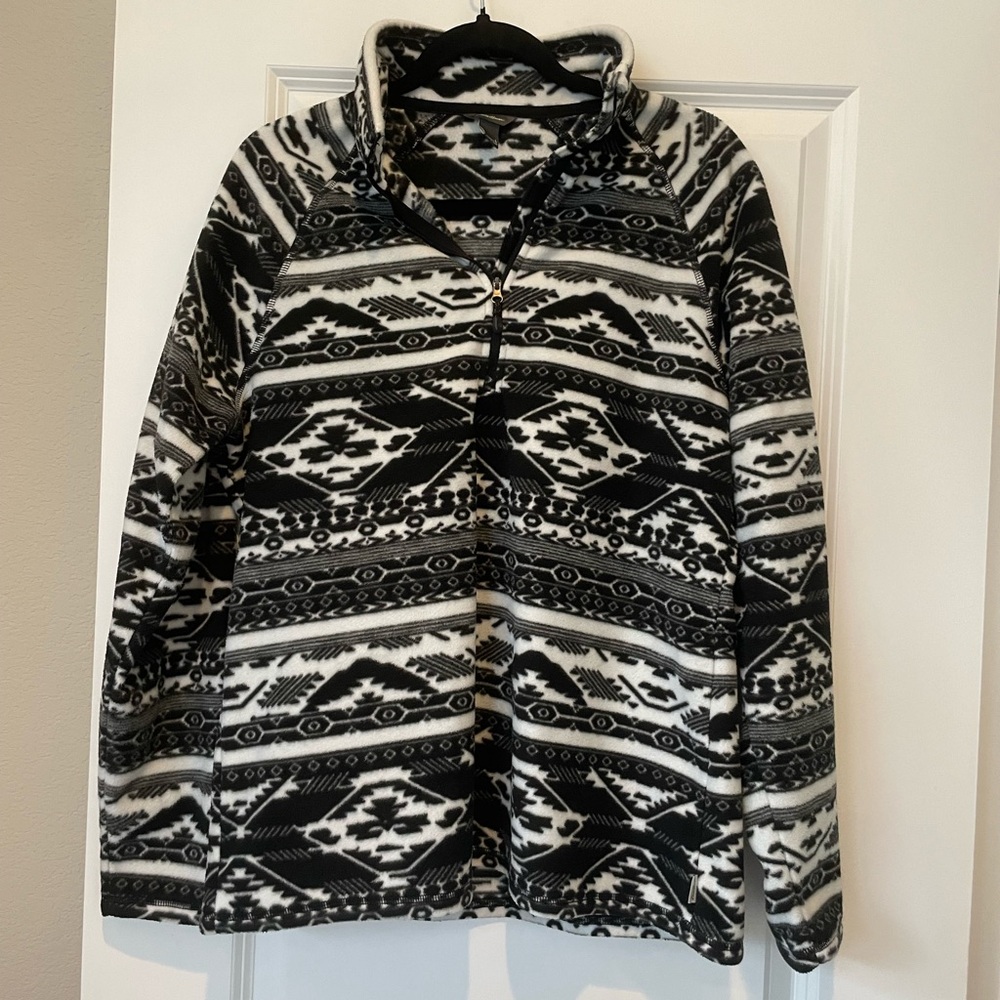 Eddie Bauer Black and White Patterned Zip-Up Fleece